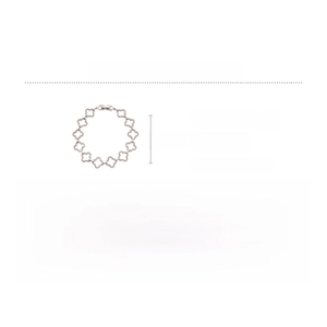 Detailed size and material spec of the clover leaf bracelet in copper and zircon