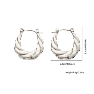 Silver twisted rope hoop earrings detail with 2.5cm height and 2.2cm width measurements