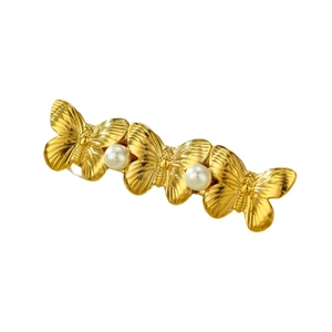 Eleganter goldener Schmetterling-Haarclip mit Perlen und Edelstahl-Finish auf weißem Grund