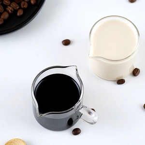 Borosilicate glass milk cup with handle and double spout for coffee and measurements