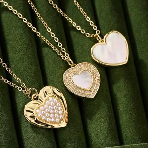 Heart Pendant Necklace Gold Copper With Zircon And White Shell For Women Fashion Simple Clavicle Chain Jewelry Elegant Gift