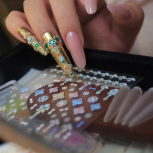 3D Embossed Nail Art Stickers Holographic Shell Luster Retro Palace Style Self Adhesive Decoration For DIY Manicure
