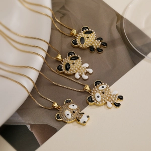 Collier Pendentif Animal Panda Cuivre Plaqué Or Avec Künstliche Perles Zircon Détails En Émail Bijoux De Mode Pour Femmes