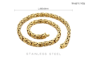 Macro view of 8mm gold stainless steel box chain with 142g weight and 660mm length