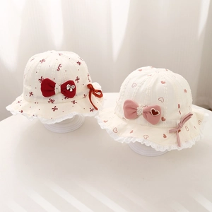 Sweet baby girl sun hats with bow and lace detail in white and pink cotton fabric