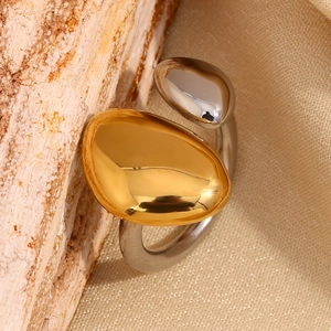 Two-tone 18K gold plated stainless steel open ring with organic pebble shape design