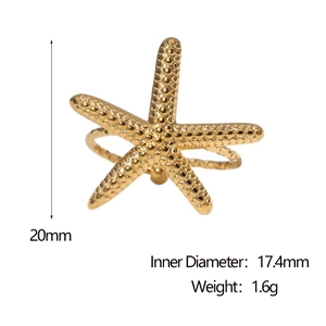 Detailed size view of a gold starfish ring with 17.4mm inner diameter and 1.6g weight