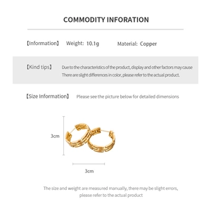 Detailed technical drawing of 3cm round gold earrings with weight and material specs