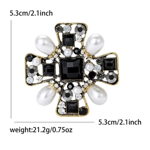 Baroque vintage gold cross brooch with black gemstone and white pearls, 5.3cm size