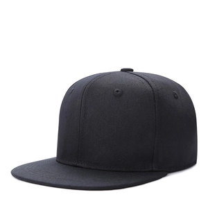 Classic black flat-brim hip hop baseball cap made of premium cotton twill material