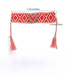 Detailed view of 30x3.6cm red heart fabric necklace with precise dimensions and weight
