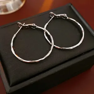Hammered Texture Hoop Earrings For Women With Silver Earring Post Minimalist Chic Geometric Copper Fashion Jewelry