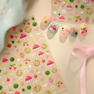 Stickers nail art avec champignons et pommes mignons au design de forêt