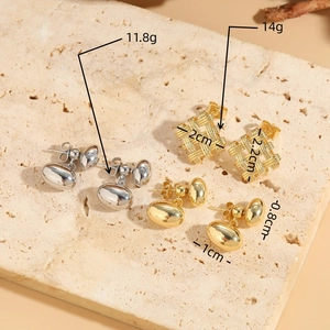 Geometric square woven earrings and bean studs in gold and silver with size dimensions