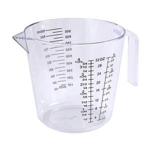 Detailed scale view on a 1000ml transparent plastic measuring cup with handle