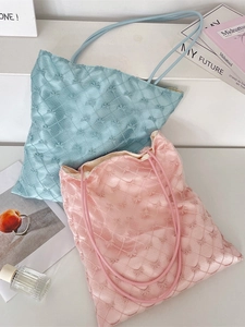 Women Quilted Bow Pattern Tote Bag Large Capacity Polyester Lace Shoulder Handbag Korean Ins Style Sweet Elegant Satin