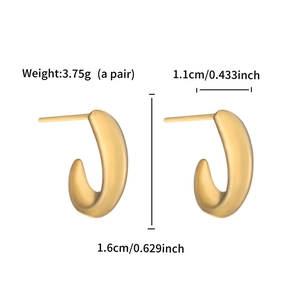 Detailed view of golden stainless steel earrings with measurements and 3.75g weight