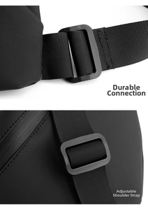 Detail of high-density nylon strap with adjustable buckle and reinforced stitching