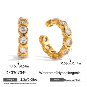 Detail of 18K gold stainless steel ear cuffs with white zircon and size parameters