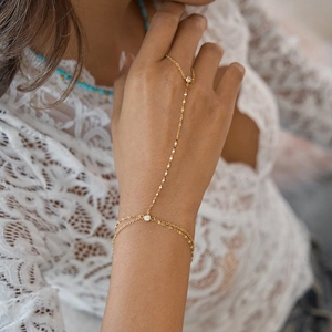 Elegant 18k gold-plated hand chain with sparkling zircon stones for women's jewelry
