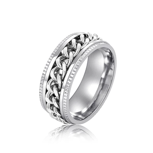 Detail of rotating chain ring with silver finish and anti-slip edge texture