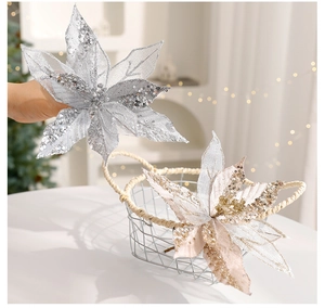 Fleurs de Noël pailletées avec sequins argentés pour décorations de sapin festives
