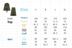 Tableau des tailles avec mesures pour l'ensemble blazer et jupe plissée de style anglais