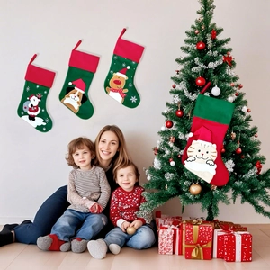 Chaussettes de Noël en lin brodées avec motifs Père Noël et renne pour décoration