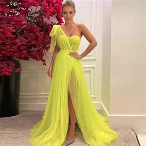 Elegant One Shoulder Polyester Mesh Evening Gown With Bow High Slit Train Formal Party Dress For Prom Wedding Party Women