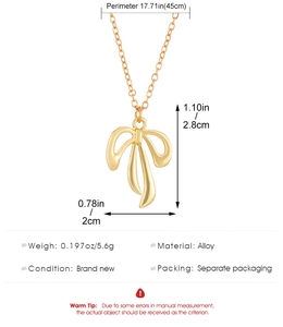 Detailed size specifications for the gold bow pendant necklace with 45cm alloy chain