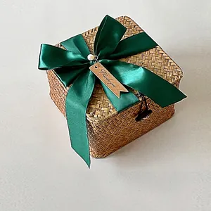Handmade Woven Seagrass Storage Basket With Lid Gift Box Natural Straw Braid Square Wedding Souvenir Case Ribbon Decor
