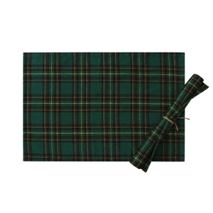 Green and yellow plaid table runner and placemat set for Christmas party decor