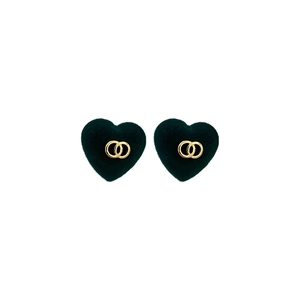 Exaggerated heart earrings in dark green velvet with golden double ring design