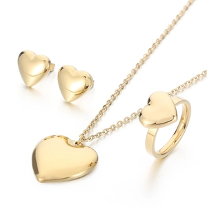 18K gold plated stainless steel heart jewelry set with necklace earrings and ring