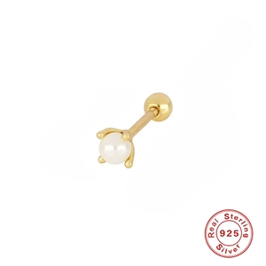 Detail of 925 sterling silver screw back stud earring featuring a white pearl in gold finish