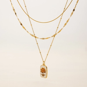 Collier multicouche en acier inoxydable doré 18K avec pendentif rectangulaire arbre