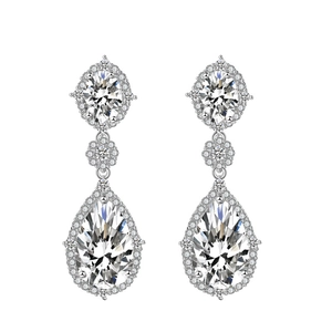 Sparkling teardrop zirconia bridal earrings in silver plating for wedding and gala