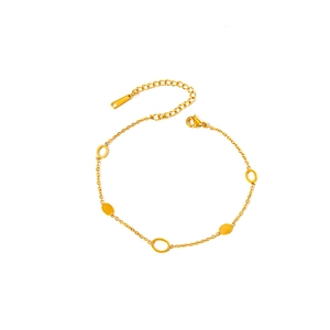 Detail of adjustable stainless steel gold chain featuring oval solid and hollow charms