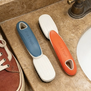 Brosse à chaussures double tête avec manche ergonomique pour nettoyage efficace