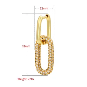 Moderne goldene Doppelglied-Ohrringe mit Mikro-Pavé-Kristallen und Politur, 32mm Länge
