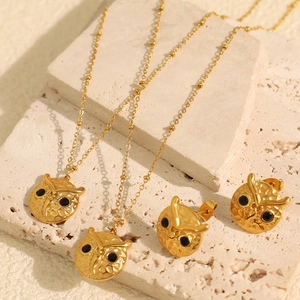Stainless Steel Gold Owl Jewelry Set For Women Hammered Rhinestone Pendant Necklace And Stud Earrings Fashion Animal Jewelry