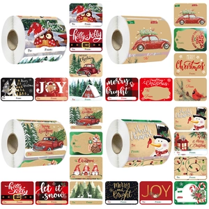 Détail de 4 rouleaux d'étiquettes de Noël en kraft avec motifs bonhomme de neige et sapin