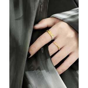 Three-piece S925 sterling silver ring set with gold and silver textured pleats design