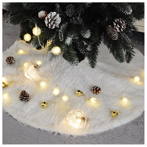 Detailed view of the soft white faux fur texture of this Christmas tree skirt decoration