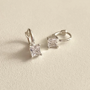 Minimalist S925 sterling silver huggie earrings with square-cut cubic zirconia charms