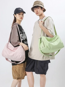 Sacs de sport en nylon imperméable rose et vert avec bandoulières réglables pour voyage