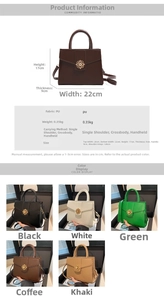 Détail du sac à main tendance avec fermoir fleuri en métal et finition en cuir PU brillant