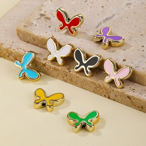 Set de 8 dijes de mariposa de esmalte de colores para joyas DIY y cadenas de móvil