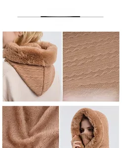 Détail de la capuche de ski en tricot kaki avec fourrure synthétique et doublure polaire