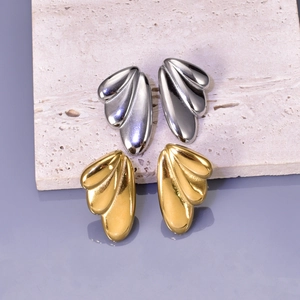 Minimalistische Titanstahl Abstrakte Engelsflügel Ohrstecker 18K Gold Silber Plattiert Europäischer Stil Trendiger Schmuck Für Damen
